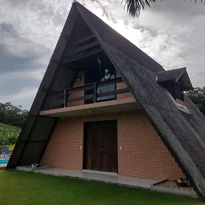 https://chale-da-familia.santa-catarina-brasil.com